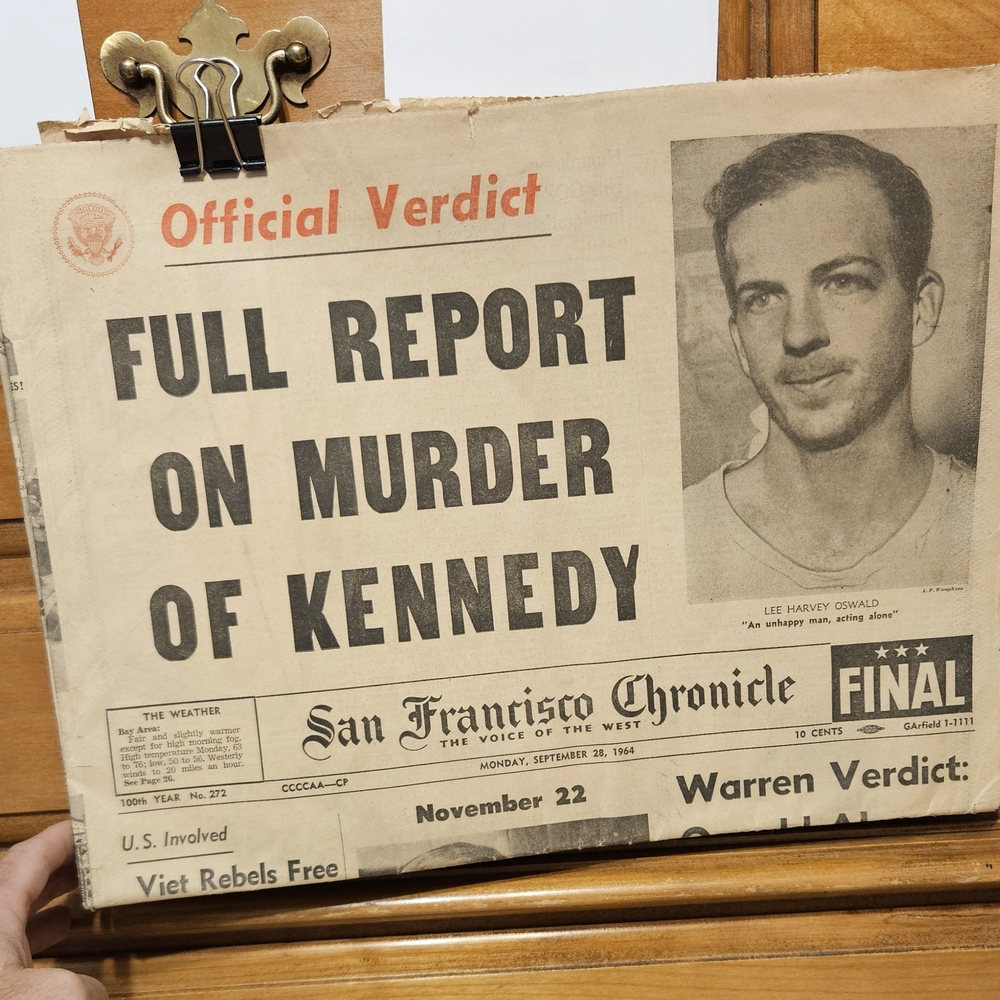 Vintage Newspaper Clipping - San Francisco Chronicle